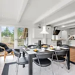 Rasmina - 1-2km From The Sea By Interhome