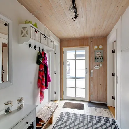 Semesterbostad Rasmina - 1-2km From The Sea By Interhome Blåvand