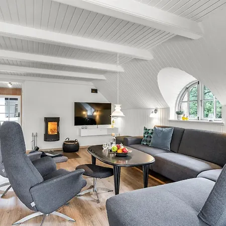 Semesterbostad Rasmina - 1-2km From The Sea By Interhome *