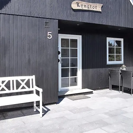 Rasmina - 1-2km From The Sea By Interhome