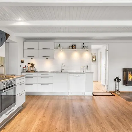 Rasmina - 1-2km From The Sea By Interhome