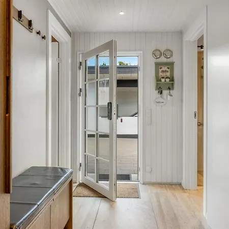 Semesterbostad Rasmina - 1-2km From The Sea By Interhome