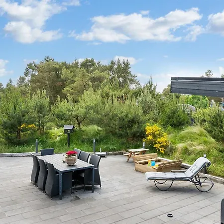 Semesterbostad Rasmina - 1-2km From The Sea By Interhome