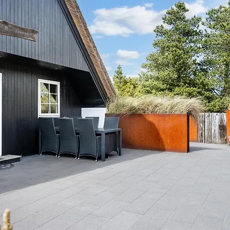 Semesterbostad Rasmina - 1-2km From The Sea By Interhome