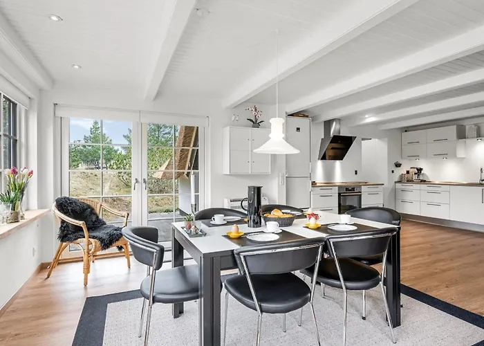 Rasmina - 1-2km From The Sea By Interhome